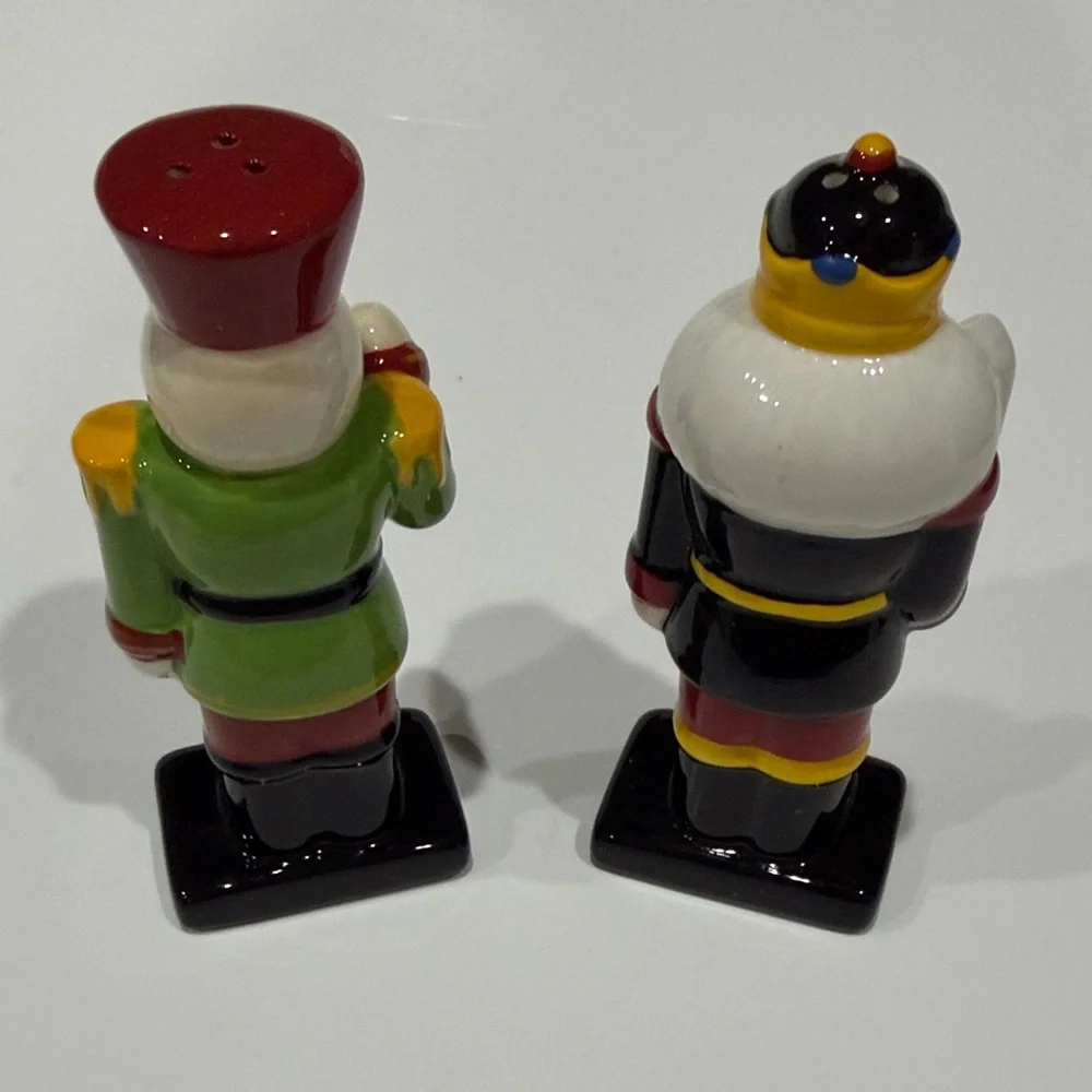 World Market Nutcracker Salt & Pepper Shakers 2010 Set of 2 Original Box
